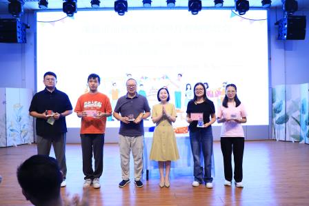总结复盘明方向，师徒结对传妙招——深圳市仙桐实验小学举行全体教职工会议