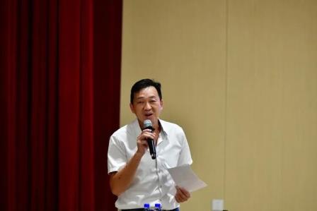 乔木葱茏迎雅士 松泉焕彩聚贤才——深圳市松泉实验学校隆重召开2025-2026学年第一学期开学教职工大会