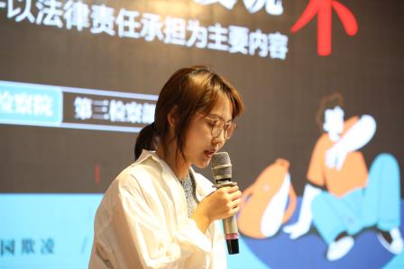 深圳市罗湖区滨河实验中学开展法治教育课｜法治护航 青春无“欺”