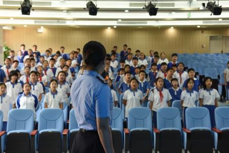 山海护青春，禁毒筑防线 —— 深圳市梧桐小学禁毒教育宣讲活动圆满举行