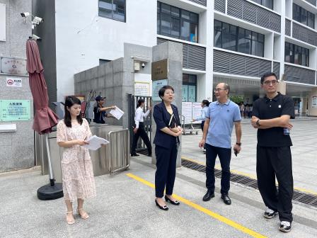 细节处护师生，规范中促发展——罗湖区教育局领导到红桂小学检查开学工作
