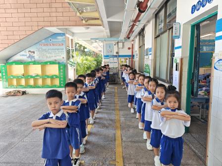 启帆向学，逐梦新程——罗芳小学开展一年级新生培训