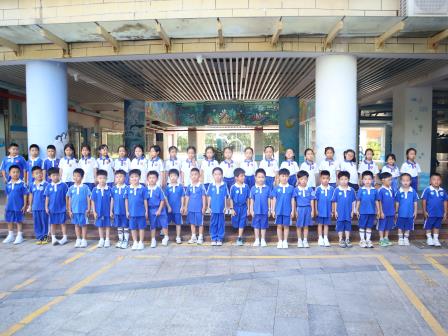 启帆向学，逐梦新程——罗芳小学开展一年级新生培训