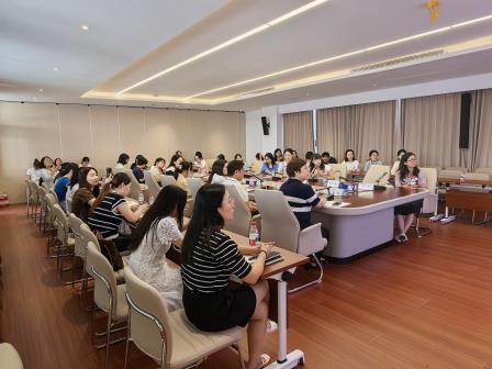 罗湖区心理健康教育工作交流研讨会在东晓小学举行