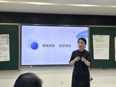 松风论道分层劈浪启新程 泉韵跃潮差异破冰赢未来——深圳市松泉实验学校召开“破解双重挑战，聚焦差异化教学”教育教学论坛