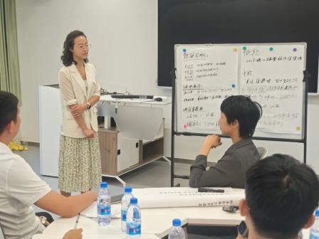 松风论道分层劈浪启新程 泉韵跃潮差异破冰赢未来——深圳市松泉实验学校召开“破解双重挑战，聚焦差异化教学”教育教学论坛