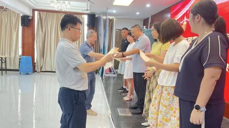 翠茵学校举行“师徒结对”仪式：携手共进，助力教育发展