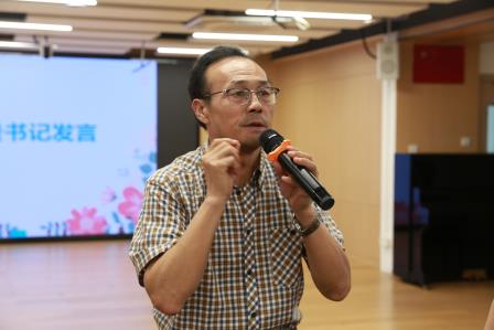 薪火传承，携手成长——深圳市布心小学举行师徒结对仪式
