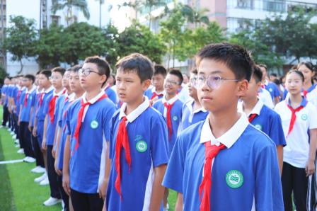 追光者，正青春 ——翠园文锦中学举行学业表彰活动暨激励教育