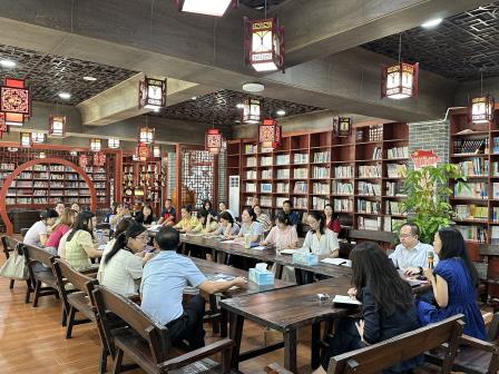 聚焦新质课堂，赋能高质量发展——罗湖外语实验学校召开新学期科组长、备课组长会议