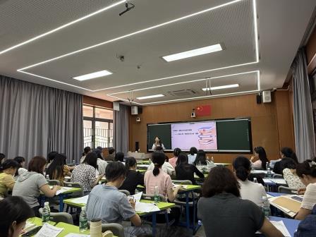 凝“新”聚力，促“语”成长——深圳市水库小学语文科组开展“新质课堂”研讨活动