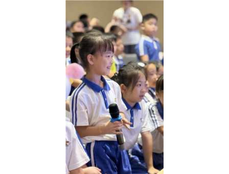 医校携手教“护牙”  减糖赋能促健康——翠竹举行全国爱牙日创新教育活动