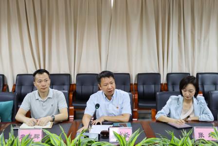 青蓝共济启新程，师徒同心育英才