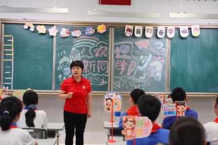 以梦为帆，踏浪前行 南方科技大学附属罗湖中学2025-2026学年秋季开学典礼隆重举行