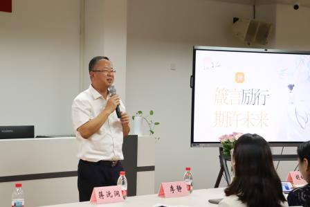 师徒结对传薪火 匠心育人谱新篇 ——螺岭初中2025-2026学年“师徒结对”仪式顺利举行