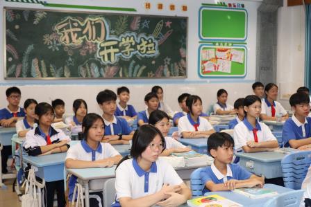 铭记历史伟绩，铸就和平未来——深圳市大望学校校长课堂第二讲聚焦抗战精神与强国使命