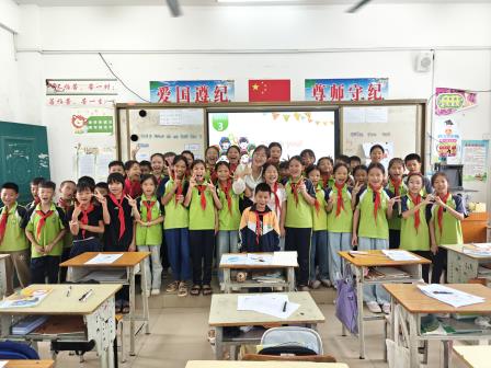 粤桂协作促均衡，泰宁那劳共成长 ——深圳市泰宁小学一行赴西林县那劳镇中心小学开展结对帮扶活动