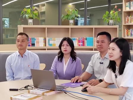 数智赋能育新篇，多元课程展担当——凤光小学精彩亮相罗湖区第二届课博会