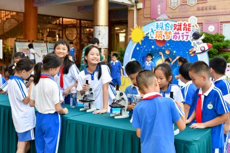 科创赋能 筑梦前行——深圳市景贝小学开展2025-2026学年科学信息周活动