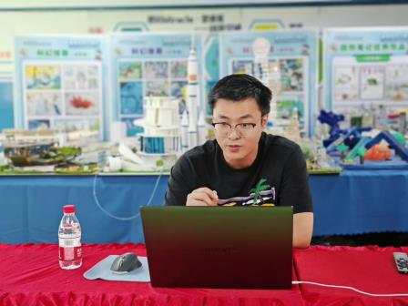 科学探索的N种打开方式 ——罗湖区小学科学邹毅名师工作室参与第二届课程博览会