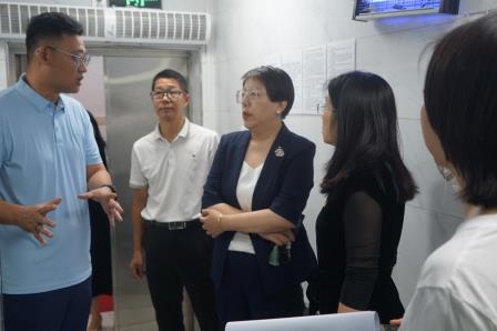                  聚焦安全与质量 赋能育人与发展 —— 罗湖区教育局马莉书记调研罗湖小学