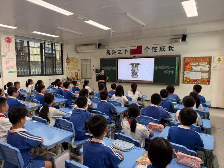 红领巾传文脉，博物馆中梦启航 ——翠北实验小学第4周主题班会