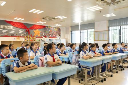 我的“五星”假期  ——翠北实验小学第5周主题班会