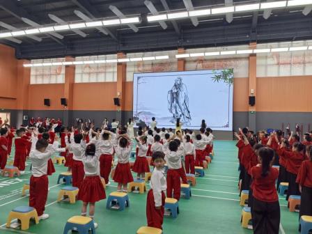  开笔启智，礼润人生——深圳市怡景小学2025一年级新生开笔礼圆满举行