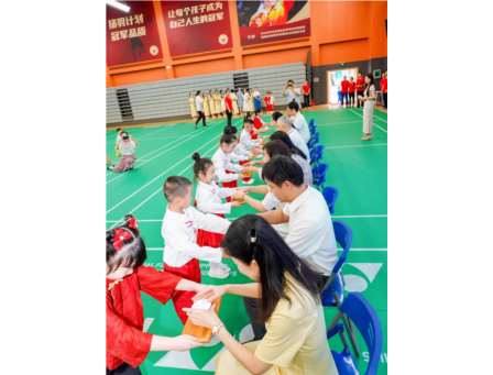  开笔启智，礼润人生——深圳市怡景小学2025一年级新生开笔礼圆满举行