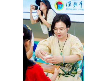  开笔启智，礼润人生——深圳市怡景小学2025一年级新生开笔礼圆满举行