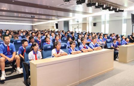 翠园文锦中学首届科创节献礼祖国华诞