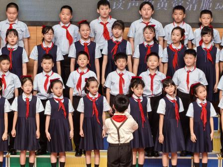 深化美育浸润，献礼祖国华诞 ——深圳市水库小学举办2025年“大艺术节”班级合唱比赛