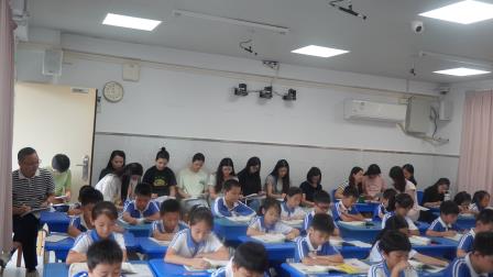 勤研磨打造新品质，齐教研迈向高质量 ——深圳市梧桐小学开展新教师研磨课暨推门听课活动