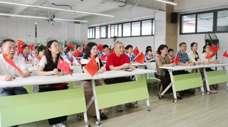 观阅兵盛典，植家国情怀——湖贝小学师生观看九三盛大阅兵暨思政第一课