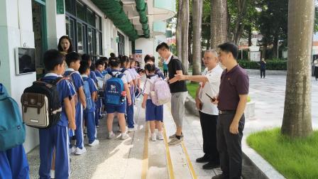 竹苗初长，相伴启航！翠竹外国语实验学校召开新生家长会并开展新生入学训练