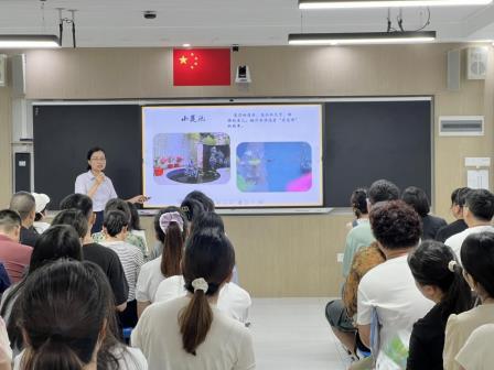 家校同心启新程，携手共育向未来——2025年秋季新生家长会、报到及开学典礼系列活动顺利开展