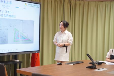 深化教研促发展 精准指导启新程——区教研员到翠竹外国语实验学校开展“区优秀教研组”评选工作