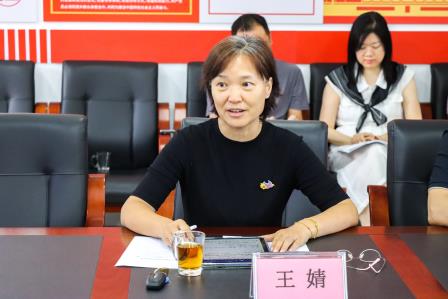 教研赋能启新程，双科摘誉证初心