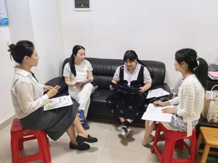 专家引领共蓄力 深耕课堂勤奋楫 ——罗湖区教科院“百人听千课”活动走进红桂小学