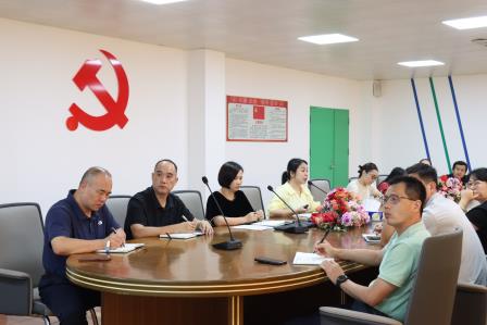 夯实常规，聚焦课堂，深化教研，提质增效 ——太白实验学校举行十月教学教研重点工作科组长会议