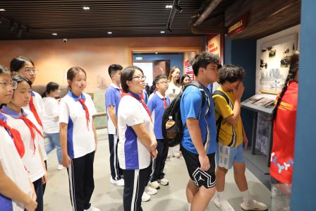 深港姊妹校携手  碧水连心情谊长｜深圳市罗湖区滨河实验中学与香港陈朱素华中学成功举办共学共建活动