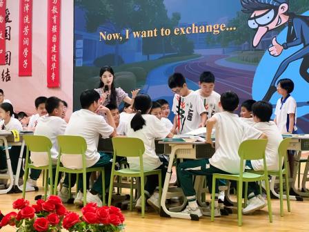 王馨悦老师青教赛夺魁，罗外实验英语科组载誉而归