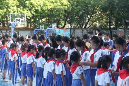 新秀小学举行2025年建队日系列活动暨新队员入队仪式：强国复兴有我，争当新时代好少年