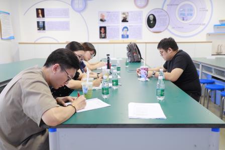 教研深入课堂，精准指导提升——罗湖区“百人听千课”活动在深圳市仙桐实验小学顺利开展