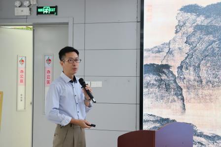 丹青绘蓝图 翰墨启新篇 ——螺岭湖贝学校举办“美术与未来”螺鸣讲坛之生涯规划讲座，点亮学子艺术之路