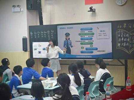 专业引领明方向，专家赋能促成长 ——区教科院专家助力螺岭锦星学校高质量发展