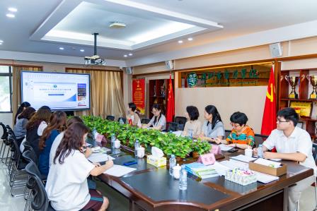 AI赋能新质课堂，罗湖教科院“百人听千课”深度把脉翠茵学校教学改革