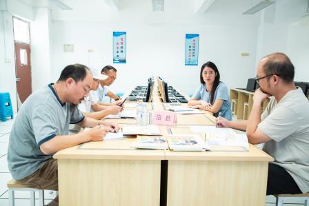 AI赋能新质课堂，罗湖教科院“百人听千课”深度把脉翠茵学校教学改革