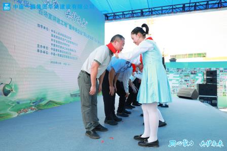 东晓小学受邀参演全国留守儿童关爱保护活动，童声献唱传递时代强音