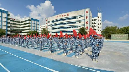 承报国之壮志 铸青春之荣光——新华外国语学校 国防教育综合实践活动